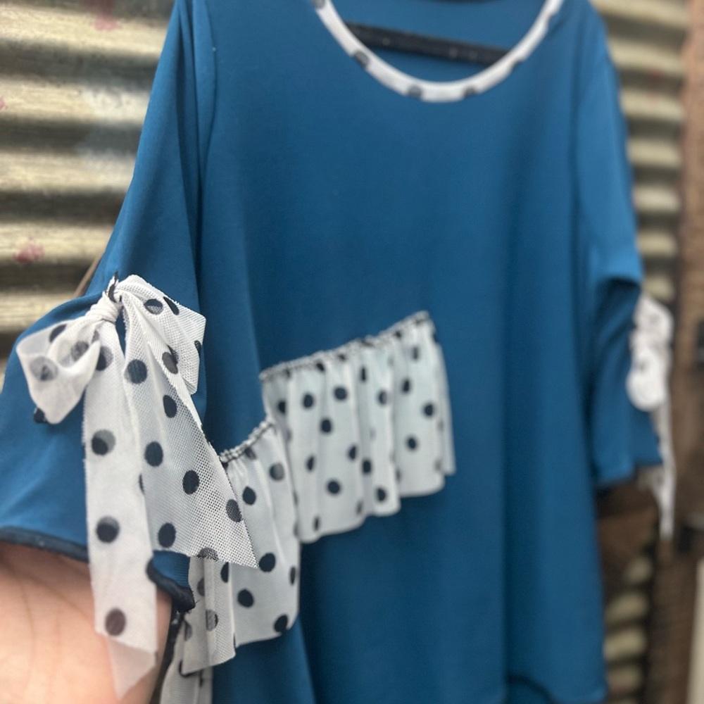 • Custom Made Little Ladies Top •